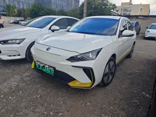 Dongfeng Aeolus E70 2022 купить из Китая, цена 907 000 ₽ — Suifenhe Auto