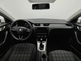 Skoda Octavia 2018 купить из Китая, цена 1 087 000 ₽ — Suifenhe Auto