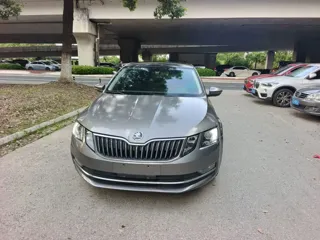 Skoda Octavia 2019 купить из Китая, цена 1 072 000 ₽ — Suifenhe Auto