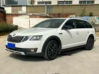 Skoda Octavia 2018 купить из Китая, цена 1 243 000 ₽ — Suifenhe Auto