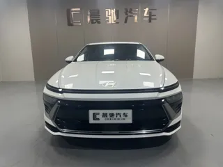Hyundai Sonata 2024 купить из Китая, цена 2 967 000 ₽ — Suifenhe Auto