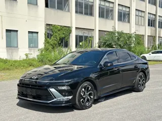 Hyundai Sonata 2025 купить из Китая, цена 3 159 000 ₽ — Suifenhe Auto