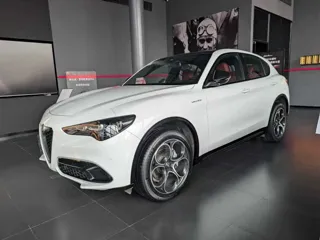 Alfa Romeo Stelvio 2024 купить из Китая, цена 5 587 000 ₽ — Suifenhe Auto