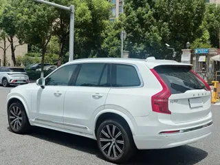 Volvo XC90 2024 купить из Китая, цена 5 176 000 ₽ — Suifenhe Auto