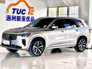 Volvo XC90 2026