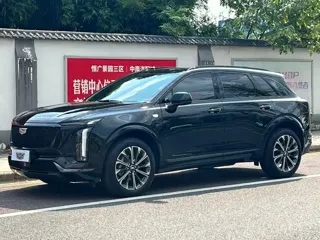 Cadillac XT5 2025