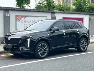 Cadillac XT5 2025