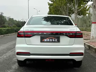 Venucia D60 2025 купить из Китая, цена 1 544 000 ₽ — Suifenhe Auto