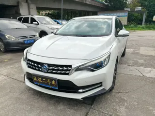 Venucia D60 2019 купить из Китая, цена 1 296 000 ₽ — Suifenhe Auto