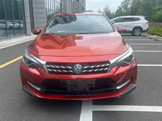 Venucia D60 2018 купить из Китая, цена 1 059 000 ₽ — Suifenhe Auto