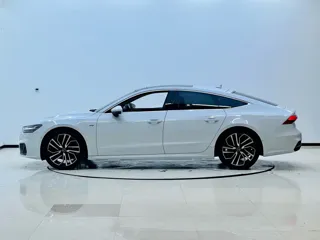 Audi A7 2025 купить из Китая, цена 8 540 000 ₽ — Suifenhe Auto