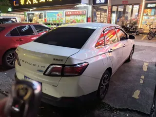 Venucia D60 2019 купить из Китая, цена 1 195 000 ₽ — Suifenhe Auto
