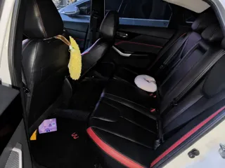 Venucia D60 2019 купить из Китая, цена 1 195 000 ₽ — Suifenhe Auto