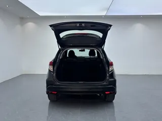 Honda Vezel 2021 купить из Китая, цена 1 604 000 ₽ — Suifenhe Auto