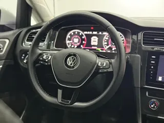 Volkswagen Golf 2020 купить из Китая, цена 1 389 000 ₽ — Suifenhe Auto