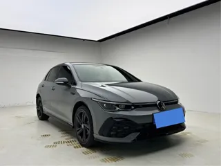 Volkswagen Golf 2023 купить из Китая, цена 2 256 000 ₽ — Suifenhe Auto