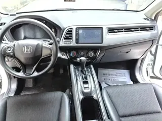 Honda Vezel 2020 купить из Китая, цена 1 309 000 ₽ — Suifenhe Auto