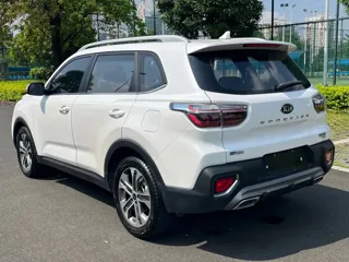 Kia SPORTAGE 2021 купить из Китая, цена 1 481 000 ₽ — Suifenhe Auto