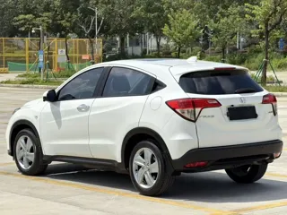 Honda Vezel 2021 купить из Китая, цена 1 400 000 ₽ — Suifenhe Auto