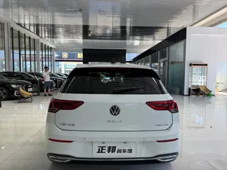 Volkswagen Golf 2022 купить из Китая, цена 1 601 000 ₽ — Suifenhe Auto