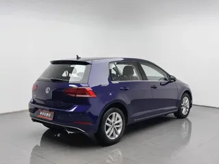 Volkswagen Golf 2019 купить из Китая, цена 1 363 000 ₽ — Suifenhe Auto