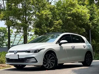 Volkswagen Golf 2020 купить из Китая, цена 1 732 000 ₽ — Suifenhe Auto