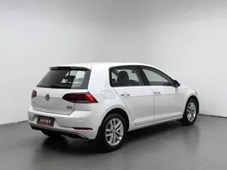 Volkswagen Golf 2018 купить из Китая, цена 1 263 000 ₽ — Suifenhe Auto
