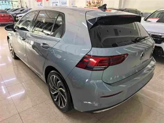 Volkswagen Golf 2023 купить из Китая, цена 1 719 000 ₽ — Suifenhe Auto