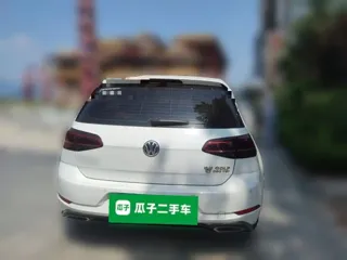 Volkswagen Golf 2019 купить из Китая, цена 1 502 000 ₽ — Suifenhe Auto