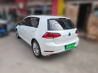 Volkswagen Golf 2018 купить из Китая, цена 1 270 000 ₽ — Suifenhe Auto