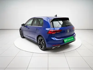 Volkswagen Golf 2021 купить из Китая, цена 1 933 000 ₽ — Suifenhe Auto