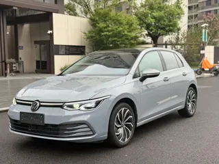 Volkswagen Golf 2022 купить из Китая, цена 1 490 000 ₽ — Suifenhe Auto