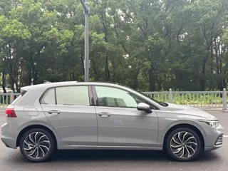 Volkswagen Golf 2022 купить из Китая, цена 1 490 000 ₽ — Suifenhe Auto