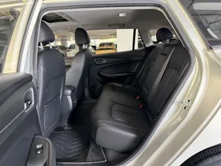Roewe Ei5 2019 купить из Китая, цена 1 193 000 ₽ — Suifenhe Auto
