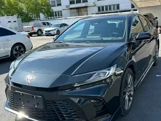 Toyota Camry 2026 купить из Китая, цена 3 302 000 ₽ — Suifenhe Auto