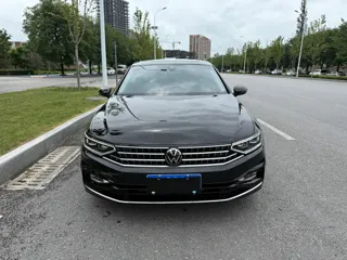 Volkswagen Magotan 2025 купить из Китая, цена 4 094 000 ₽ — Suifenhe Auto