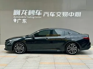 Toyota Camry 2026 купить из Китая, цена 4 177 000 ₽ — Suifenhe Auto