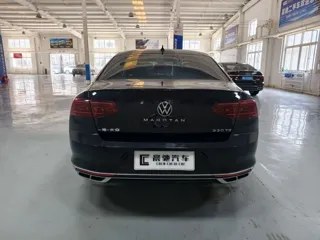 Volkswagen Magotan 2025 купить из Китая, цена 3 963 000 ₽ — Suifenhe Auto