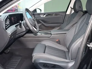 Volkswagen Magotan 2025 купить из Китая, цена 4 410 000 ₽ — Suifenhe Auto