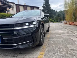 Volkswagen Magotan 2025 купить из Китая, цена 4 666 000 ₽ — Suifenhe Auto