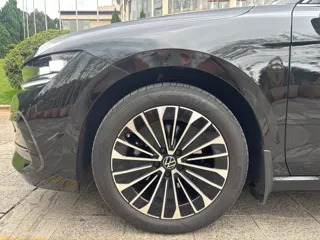 Volkswagen Magotan 2025 купить из Китая, цена 4 666 000 ₽ — Suifenhe Auto