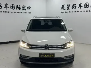 Volkswagen Touran 2023 купить из Китая, цена 2 041 000 ₽ — Suifenhe Auto