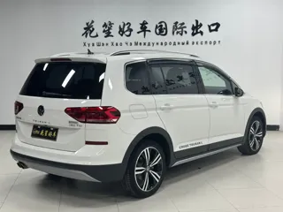 Volkswagen Touran 2023 купить из Китая, цена 2 041 000 ₽ — Suifenhe Auto