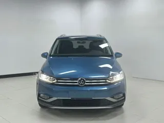 Volkswagen Touran 2022 купить из Китая, цена 1 994 000 ₽ — Suifenhe Auto