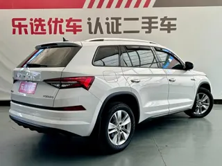 Skoda Kodiaq 2024 купить из Китая, цена 3 056 000 ₽ — Suifenhe Auto