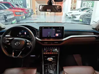 Skoda Kodiaq 2024 купить из Китая, цена 3 056 000 ₽ — Suifenhe Auto