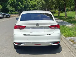 Buick Verano 2024 купить из Китая, цена 2 464 000 ₽ — Suifenhe Auto