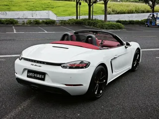Porsche 718 2025 купить из Китая, цена 11 201 000 ₽ — Suifenhe Auto