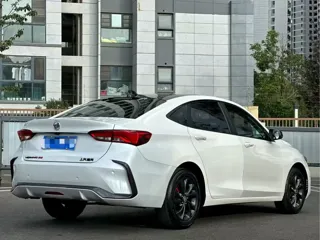 Buick Verano 2024 купить из Китая, цена 2 582 000 ₽ — Suifenhe Auto