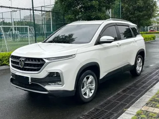 Baojun 530 2019 купить из Китая, цена 1 092 000 ₽ — Suifenhe Auto